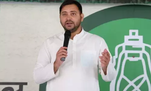 रिंटू सिंह हत्याकांड: साक्ष्य के बाद भी मंत्री और भतीजे पर कार्रवाई नहीं - तेजस्वी रिंटू सिंह हत्याकांड: साक्ष्य के बाद भी मंत्री और भतीजे पर कार्रवाई नहीं - तेजस्वी