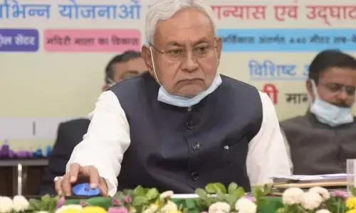 आश्रयविहीन लोगों के लिए सरकार कराएगी बहुमंजिली इमारत का निर्माण: नीतीश आश्रयविहीन लोगों के लिए सरकार कराएगी बहुमंजिली इमारत का निर्माण: नीतीश