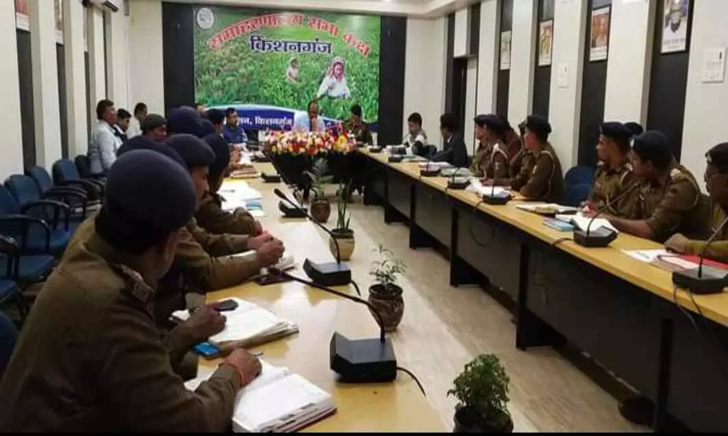 शराबबंदी अभियान में कार्य में शिथिलता बर्दास्त नहीं की जाएगी शराबबंदी अभियान में कार्य में शिथिलता बर्दास्त नहीं की जाएगी