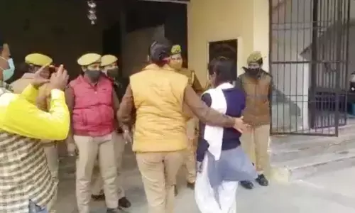 UP: दोस्त से नहीं मिल पाई छात्रा, तो खुद ही रची ऐसी साजिश, पुलिस ने खोली पोल तो सब रह गए भौचक्के