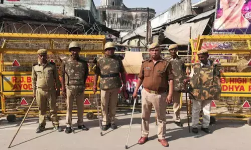 Uttar Pradesh: विवादित बाबरी मस्जिद विध्वंस की बरसी आज, काशी-मथुरा और अयोध्या में हाई अलर्ट
