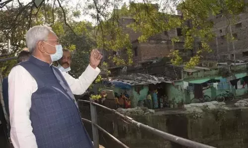 मुख्यमंत्री ने मंदिरी नाले पर शुरू किए विकास कार्य का किया निरीक्षण मुख्यमंत्री ने मंदिरी नाले पर शुरू किए विकास कार्य का किया निरीक्षण