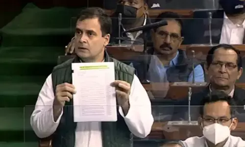 राहुल गांधी ने लोकसभा में दी आंदोलन में मरे किसानों की सूची राहुल गांधी ने लोकसभा में दी आंदोलन में मरे किसानों की सूची