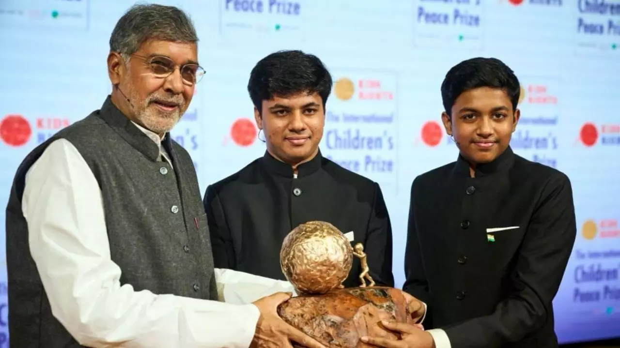 दो बच्चों के प्रयास से राजधानी में प्रदूषण कम करने के लिए उठाए गए कई कदम दो बच्चों के प्रयास से राजधानी में प्रदूषण कम करने के लिए उठाए गए कई कदम