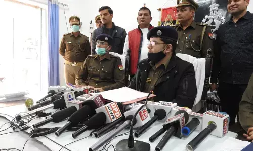 सहारनपुर पुलिस की बड़ी कामयाबी, सालों से चोरी कर रहे गेंग का पर्दाफास, टीम को दिया ADG ज़ोन ने एक लाख का इनाम सहारनपुर पुलिस की बड़ी कामयाबी, सालों से चोरी कर रहे गेंग का पर्दाफास, टीम को दिया ADG ज़ोन ने एक लाख का इनाम