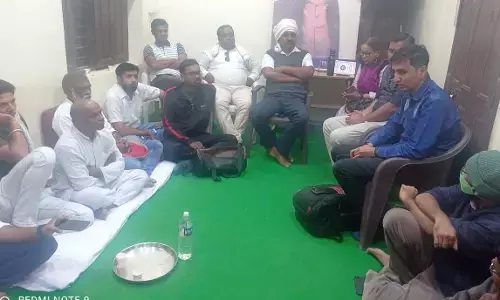 गांधीजी के संबंध में भ्रामक दुष्प्रचार प्रचार रोकने के लिए उसके पीछे की सत्यता खोजकर समाज के समक्ष रखनी चाहिए