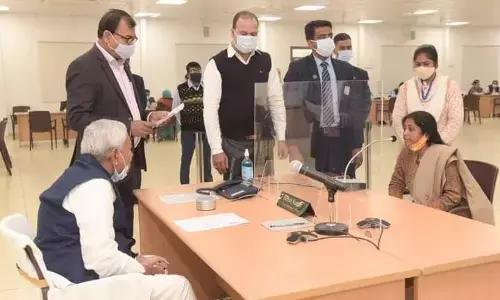 नीतीश कुमार के समाज सुधार अभियान पर ब्रेक, जनता दरबार भी नहीं होगा नीतीश कुमार के समाज सुधार अभियान पर ब्रेक, जनता दरबार भी नहीं होगा