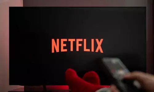 Netflix Cuts Prices in India: рдиреЗрдЯрдлреНрд▓рд┐рдХреНрд╕ рдкрд░ рдореВрд╡реА рджреЗрдЦрдирд╛ рд╣реБрдЖ рд╕рд╕реНрддрд╛, рднрд╛рд░рдд рдореЗрдВ Netflix рдХреЗ рд╕рдмреНрд╕рдХреНрд░рд┐рдкреНрд╢рди рдкреНрд▓рд╛рди рдХреА рджрд░реЛрдВ рдореЗрдВ рдХрдЯреМрддреА, рдЕрдм рдЗрддрдиреА рдЪреБрдХрд╛рдиреА рд╣реЛрдЧреА рдХреАрдордд Netflix Cuts Prices in India: рдиреЗрдЯрдлреНрд▓рд┐рдХреНрд╕ рдкрд░ рдореВрд╡реА рджреЗрдЦрдирд╛ рд╣реБрдЖ рд╕рд╕реНрддрд╛, рднрд╛рд░рдд рдореЗрдВ Netflix рдХреЗ рд╕рдмреНрд╕рдХреНрд░рд┐рдкреНрд╢рди рдкреНрд▓рд╛рди рдХреА рджрд░реЛрдВ рдореЗрдВ рдХрдЯреМрддреА, рдЕрдм рдЗрддрдиреА рдЪреБрдХрд╛рдиреА рд╣реЛрдЧреА рдХреАрдордд