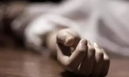 Big incident in Prayagraj: प्रयागराज में बड़ी घटना, यमुनापार में धान के कारोबारी सगे भाइयों सहित तीन युवकों की हत्या Big incident in Prayagraj: प्रयागराज में बड़ी घटना, यमुनापार में धान के कारोबारी सगे भाइयों सहित तीन युवकों की हत्या