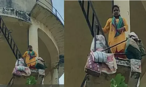 बेरोजगारी की समस्या के निराकरण हेतु राजनीतिक इच्छा शक्ति की कमी बेरोजगारी की समस्या के निराकरण हेतु राजनीतिक इच्छा शक्ति की कमी