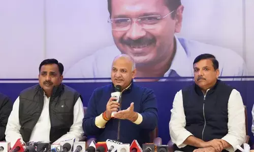 केजरीवाल की दूसरी गारंटी हर साल 10 लाख युवाओं को रोजगार देंगे : मनीष सिसोदिया केजरीवाल की दूसरी गारंटी हर साल 10 लाख युवाओं को रोजगार देंगे : मनीष सिसोदिया