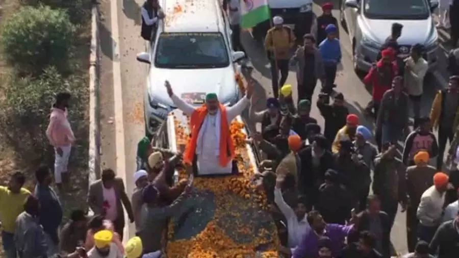 किसान नेता राकेश टिकैत का ऐलान, नहीं लडूंगा कोई भी चुनाव, राजनीतिक दल अपने पोस्टर पर न करें मेरी फोटो का इस्तेमाल किसान नेता राकेश टिकैत का ऐलान, नहीं लडूंगा कोई भी चुनाव, राजनीतिक दल अपने पोस्टर पर न करें मेरी फोटो का इस्तेमाल