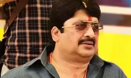 DSP जियाउल हक हत्याकांड में बाहुबली राजा भैया की बढ़ी मुश्किलें, CBI ने शुरू की जांच DSP जियाउल हक हत्याकांड में बाहुबली राजा भैया की बढ़ी मुश्किलें, CBI ने शुरू की जांच