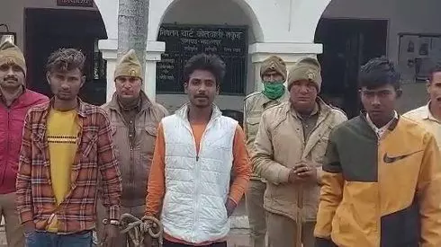 सहारनपुर पुलिस ने मुठभेड़ में तीन शातिर लुटरे किये गिरफ्तार, लूट के सामान समेत नकदी और चोरी की वाइक बरामद