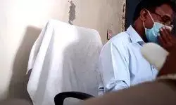 यूपी में जेई का रिश्वत लेते हुए वीडियो वायरल, देखें वीडियो यूपी में जेई का रिश्वत लेते हुए वीडियो वायरल, देखें वीडियो