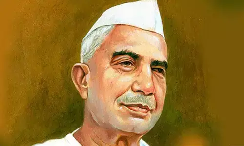 Chaudhary Charan Singh: рдХрд┐рд╕рд╛рдиреЛрдВ рдХреЗ рдорд╕реАрд╣рд╛ рдЪреМрдзрд░реА рдЪрд░рдг рд╕рд┐рдВрд╣: рдЗрдВрджрд┐рд░рд╛ рдЧрд╛рдВрдзреА рдиреЗ рд╕рд┐рд░реНрдл рдЗрд╕рд▓рд┐рдП рд▓реЗ рд▓рд┐рдпрд╛ рдерд╛ рдЙрдирдХреА рд╕рд░рдХрд╛рд░ рд╕реЗ рд╕рдорд░реНрдерди рд╡рд╛рдкрд╕ Chaudhary Charan Singh: рдХрд┐рд╕рд╛рдиреЛрдВ рдХреЗ рдорд╕реАрд╣рд╛ рдЪреМрдзрд░реА рдЪрд░рдг рд╕рд┐рдВрд╣: рдЗрдВрджрд┐рд░рд╛ рдЧрд╛рдВрдзреА рдиреЗ рд╕рд┐рд░реНрдл рдЗрд╕рд▓рд┐рдП рд▓реЗ рд▓рд┐рдпрд╛ рдерд╛ рдЙрдирдХреА рд╕рд░рдХрд╛рд░ рд╕реЗ рд╕рдорд░реНрдерди рд╡рд╛рдкрд╕