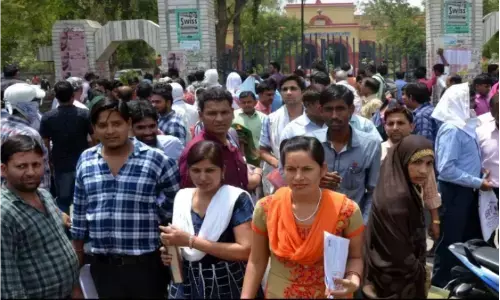 69 हजार सहायक अध्यापक भर्ती के तहत छूटे पदों पर होगी नियुक्ति, आदेश जारी 69 हजार सहायक अध्यापक भर्ती के तहत छूटे पदों पर होगी नियुक्ति, आदेश जारी