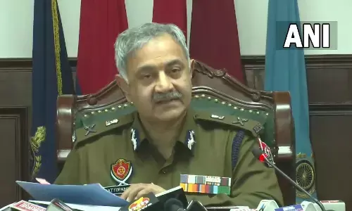 Ludhiana court blast: लुधियाना ब्लास्ट केस में बड़ा खुलासा, पंजाब पुलिस के बर्खास्त सिपाही ने किया था विस्फोट, जेल में टेरर ग्रुप से जुड़ा था हमलावर Ludhiana court blast: लुधियाना ब्लास्ट केस में बड़ा खुलासा, पंजाब पुलिस के बर्खास्त सिपाही ने किया था विस्फोट, जेल में टेरर ग्रुप से जुड़ा था हमलावर