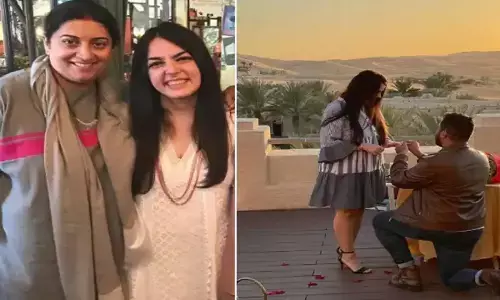 स्मृति ईरानी की बेटी ने की सगाई, बेटी ने की सगाई तो दामाद को दे डाली धमकी स्मृति ईरानी की बेटी ने की सगाई, बेटी ने की सगाई तो दामाद को दे डाली धमकी
