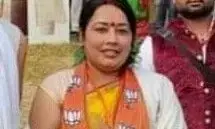 साधना देवी जिला परिषद अध्यक्ष और ब्यूटी विश्वास उपाध्यक्ष बनीं साधना देवी जिला परिषद अध्यक्ष और ब्यूटी विश्वास उपाध्यक्ष बनीं