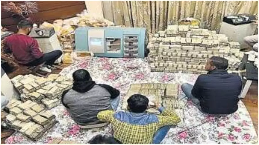 Kanpur IT Raid: जब्त राशि की वापसी के लिए कोर्ट पहुंचा धनकुबेर पीयूष जैन, बोला टैक्स-पेनल्टी काटने के बाद बाकी पैसा लौटाओ