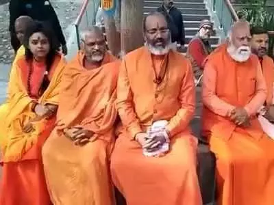 महामंडलेश्वर नरसिंहानंद गिरि ने फिर गांधी को बताया गंदगी, बोले जिन्होंने कालीचरण महाराज को गिरफ्तार किया महामंडलेश्वर नरसिंहानंद गिरि ने फिर गांधी को बताया गंदगी, बोले जिन्होंने कालीचरण महाराज को गिरफ्तार किया