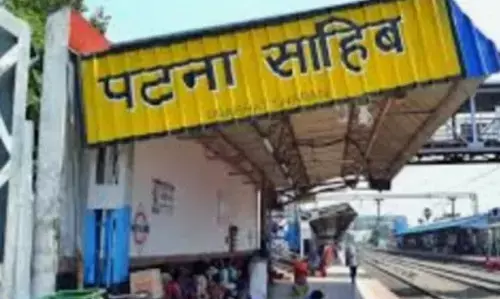 рдПрдХ рдЬрдирд╡рд░реА рд╕реЗ рдкрдЯрдирд╛ рд╕рд╛рд╣рд┐рдм рд╕реНрдЯреЗрд╢рди рдкрд░ рд░реБрдХреЗрдВрдЧреА рдпреЗ 23 рдЬреЛреЬреА рдЯреНрд░реЗрдиреЗрдВ, рджреЗрдЦреЗ рдкреВрд░реА рд▓рд┐рд╕реНрдЯ рдПрдХ рдЬрдирд╡рд░реА рд╕реЗ рдкрдЯрдирд╛ рд╕рд╛рд╣рд┐рдм рд╕реНрдЯреЗрд╢рди рдкрд░ рд░реБрдХреЗрдВрдЧреА рдпреЗ 23 рдЬреЛреЬреА рдЯреНрд░реЗрдиреЗрдВ, рджреЗрдЦреЗ рдкреВрд░реА рд▓рд┐рд╕реНрдЯ