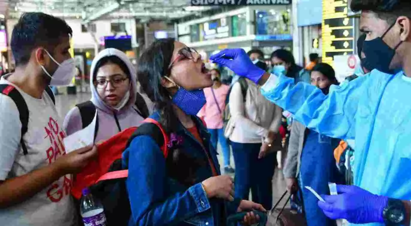 Covid-19 : पिछले 24 घंटे में 1,59,632 नए मामले, सक्रिय मरीजों की संख्या करीब 6 लाख, पॉजिटिविटी रेट 10% पार Covid-19 : पिछले 24 घंटे में 1,59,632 नए मामले, सक्रिय मरीजों की संख्या करीब 6 लाख, पॉजिटिविटी रेट 10% पार