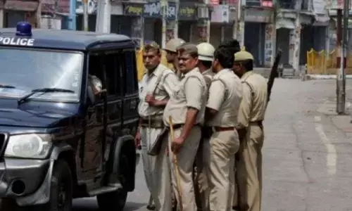 गणतंत्र दिवस परेड के रिहर्सल के लिए ट्रेफिक एडवाइजरी जारी, गाजियाबाद में ये रस्ते रहेंगे बंद गणतंत्र दिवस परेड के रिहर्सल के लिए ट्रेफिक एडवाइजरी जारी, गाजियाबाद में ये रस्ते रहेंगे बंद