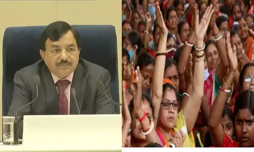 Assembly Election 2022: रैली, रोड शो और पदयात्रा पर रोक पर जानें चुनाव आयोग ने कहा Assembly Election 2022: रैली, रोड शो और पदयात्रा पर रोक पर जानें चुनाव आयोग ने कहा