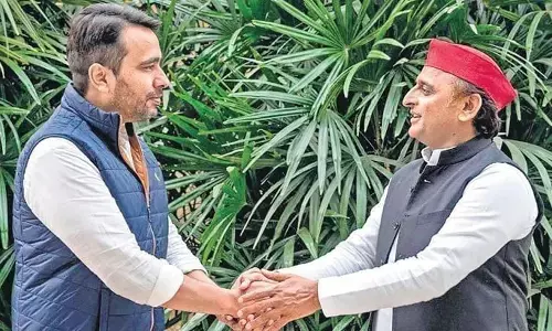 UP Assembly Election 2022: जयंत चौधरी ने कहा- सपा के साथ मिलकर लड़ेंगे, दो-तीन दिन में आ जाएगी उम्मीदवारों की पहली लिस्ट UP Assembly Election 2022: जयंत चौधरी ने कहा- सपा के साथ मिलकर लड़ेंगे, दो-तीन दिन में आ जाएगी उम्मीदवारों की पहली लिस्ट