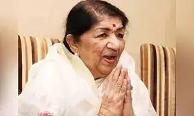 लता मंगेशकर को आईसीयू में कराया गया भर्ती, फैंस कर रहे जल्द ठीक होने की दुआ