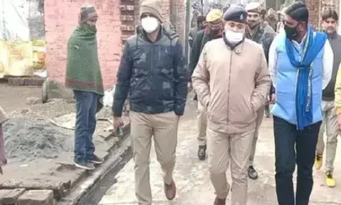 पांच बच्चों की मां की गला काट कर हत्या, जांच में जुटे अफसर पांच बच्चों की मां की गला काट कर हत्या, जांच में जुटे अफसर