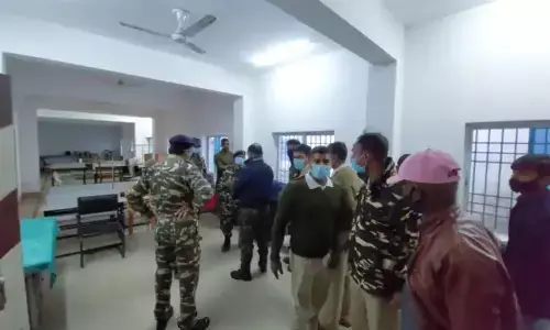 करंट की चपेट में आने से SSB के तीन जवानों की मौत, 8 अन्य झुलसे करंट की चपेट में आने से SSB के तीन जवानों की मौत, 8 अन्य झुलसे