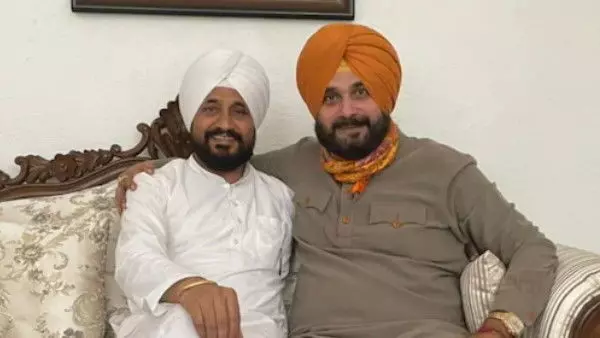पंजाब विधानसभा चुनाव: कांग्रेस ने जारी की 86 उम्मीदवारों के नाम, देंखे पूरी लिस्ट, सिद्धू, चन्नी का नाम भी शामिल पंजाब विधानसभा चुनाव: कांग्रेस ने जारी की 86 उम्मीदवारों के नाम, देंखे पूरी लिस्ट, सिद्धू, चन्नी का नाम भी शामिल