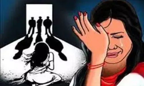 महिला से दरिंदों ने किया गैंगरेप, पीड़िता के पिता ने दर्ज कराया मुकदमा महिला से दरिंदों ने किया गैंगरेप, पीड़िता के पिता ने दर्ज कराया मुकदमा
