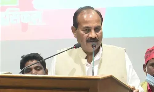 UP Elections : पूर्व मंत्री दारा सिंह चौहान समाजवादी पार्टी में हुए शामिल, BJP और अपना दल के कई नेता भी साइकिल पर हुए सवार UP Elections : पूर्व मंत्री दारा सिंह चौहान समाजवादी पार्टी में हुए शामिल, BJP और अपना दल के कई नेता भी साइकिल पर हुए सवार