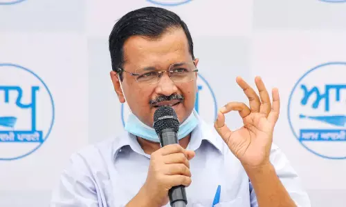 VHP ने जहांगीरपुरी को बताया आतंकी हमला, कहा - अरविंद केजरीवाल बन चुके हैं आतंकवादियों के स्लीपर सेल VHP ने जहांगीरपुरी को बताया आतंकी हमला, कहा - अरविंद केजरीवाल बन चुके हैं आतंकवादियों के स्लीपर सेल