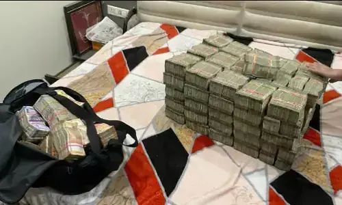 ED की रेड में CM चन्नी के भतीजे के घर मिले 4 करोड़ रुपये, आखिर मामला क्या है ED की रेड में CM चन्नी के भतीजे के घर मिले 4 करोड़ रुपये, आखिर मामला क्या है