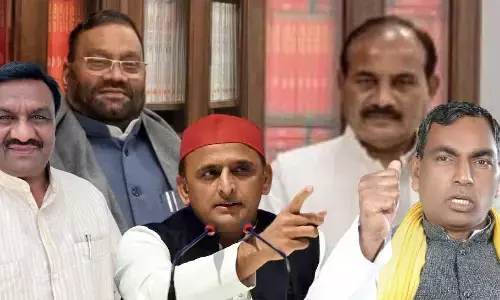 UP Election 2022:  पिछड़ों ने भाजपा की हिन्दू मुस्लिम पिच तोड़ दी