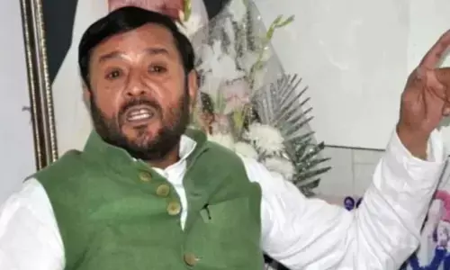 सपा-RLD गठबंधन के उम्मीदवार अवतार सिंह भड़ाना नहीं लड़ेंगे चुनाव, नामांकन लिया वापस, सामने आई ये बड़ी बजह सपा-RLD गठबंधन के उम्मीदवार अवतार सिंह भड़ाना नहीं लड़ेंगे चुनाव, नामांकन लिया वापस, सामने आई ये बड़ी बजह