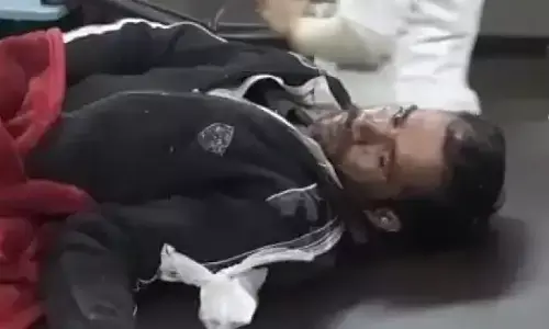 उंगली को कुल्हाड़ी से काटा फिर मंदिर में चढ़ाई, आखिर ऐसा क्यों ? उंगली को कुल्हाड़ी से काटा फिर मंदिर में चढ़ाई, आखिर ऐसा क्यों ?