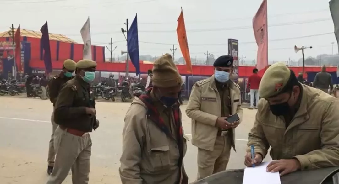 माघ मेले में IPS राजीव नारायण द्वारा आपरेशन स्वीप अभियान चलाया गया, कइयों का हुआ चालान