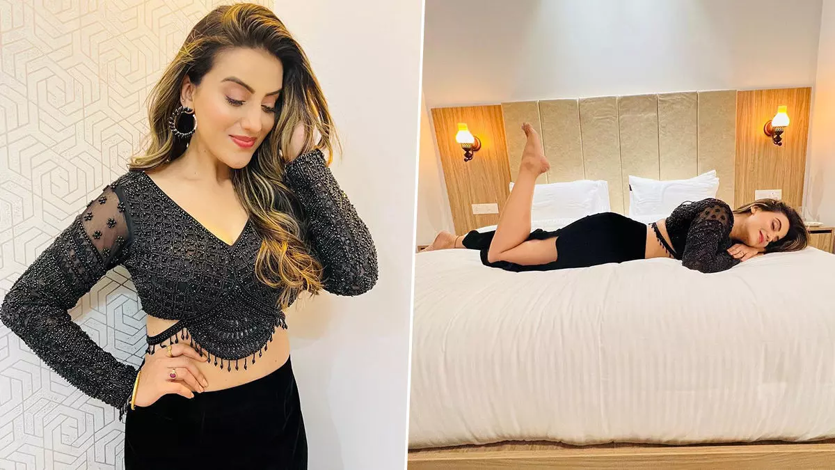 Akshara Singh ने बेड पर लेटकर पोस्ट की बेहद सेक्सी फोटो, फैंस बोले ये तो ब्लैक ब्यूटी हैं! Akshara Singh ने बेड पर लेटकर पोस्ट की बेहद सेक्सी फोटो, फैंस बोले ये तो ब्लैक ब्यूटी हैं!