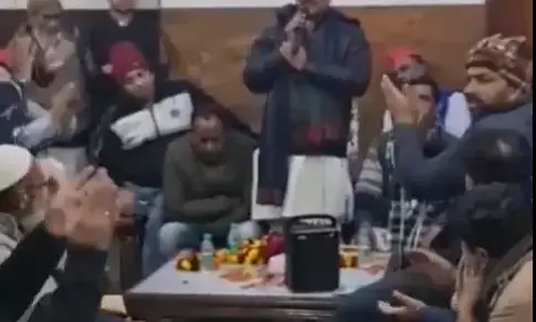 विवादास्पद वीडियो वायरल होने पर सपा प्रत्याशी पर मुकदमा दर्ज विवादास्पद वीडियो वायरल होने पर सपा प्रत्याशी पर मुकदमा दर्ज