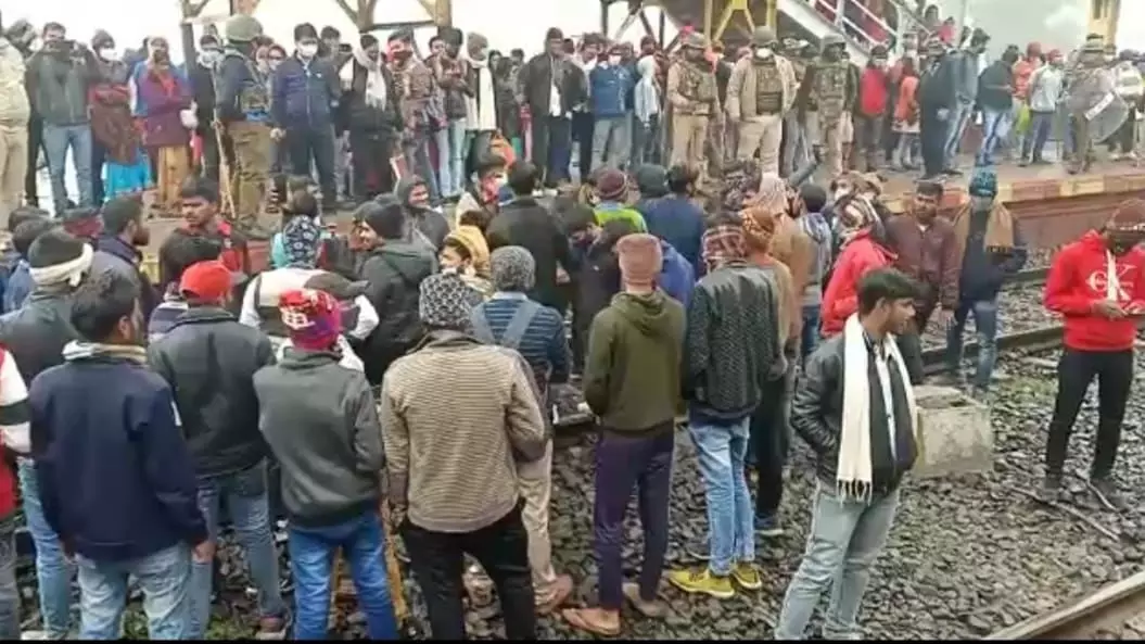 छात्रों आपका क्या कहना है, एनटीपीसी सीबीटी-1 परिणाम पर रेलवे का स्पष्टीकरण ? छात्रों आपका क्या कहना है, एनटीपीसी सीबीटी-1 परिणाम पर रेलवे का स्पष्टीकरण ?