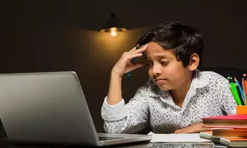ऑनलाइन शिक्षण प्रणाली पारंपरिक शिक्षण प्रणाली का विकल्प नहीं हो सकती ऑनलाइन शिक्षण प्रणाली पारंपरिक शिक्षण प्रणाली का विकल्प नहीं हो सकती