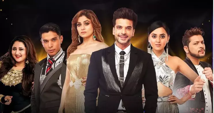 जानिए कब और कहां देखें बिग बॉस 15 का ग्रैंड फिनाले, सिद्धार्थ शुक्ला को दी जाएगी श्रद्धांजलि जानिए कब और कहां देखें बिग बॉस 15 का ग्रैंड फिनाले, सिद्धार्थ शुक्ला को दी जाएगी श्रद्धांजलि