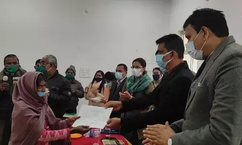 भूमिहीनों को भूमि उपलब्ध कराना सरकार और जिला प्रशासन की प्राथमिकता:डीएम