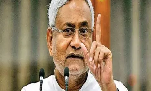 Bihar News : рдиреАрддреАрд╢ рд╕рд░рдХрд╛рд░ рдиреЗ рдХреЛрд░реЛрдирд╛ рдХреЗ рдШрдЯрддреЗ рдорд╛рдорд▓реЛрдВ рдХреЗ рдмреАрдЪ рджреА рд░рд╛рд╣рдд, 14 рдлрд░рд╡рд░реА рд╕реЗ рд╣рдЯреЗ рд╕рднреА рдкреНрд░рддрд┐рдмрдВрдз Bihar News : рдиреАрддреАрд╢ рд╕рд░рдХрд╛рд░ рдиреЗ рдХреЛрд░реЛрдирд╛ рдХреЗ рдШрдЯрддреЗ рдорд╛рдорд▓реЛрдВ рдХреЗ рдмреАрдЪ рджреА рд░рд╛рд╣рдд, 14 рдлрд░рд╡рд░реА рд╕реЗ рд╣рдЯреЗ рд╕рднреА рдкреНрд░рддрд┐рдмрдВрдз